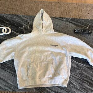 Essentials Fear Of God Hoddie in Grey